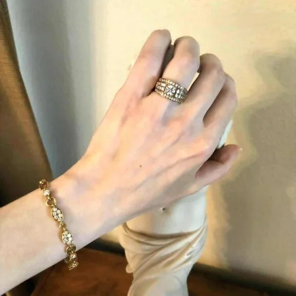 Tabbah Diamond 18K Gold Station Parisian Bracelet - Picture 6 of 13